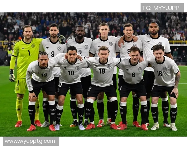 上海足球队荣登足球力量排行榜榜首引发热议 上海足球队荣登足球力量排行榜榜首引发热议