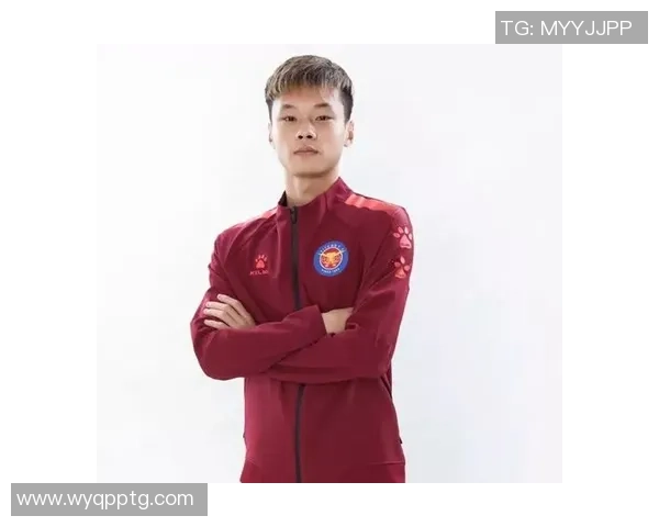 专访杨强:深入探讨足球成功的秘诀与未来发展方向 专访杨强:深入探讨足球成功的秘诀与未来发展方向