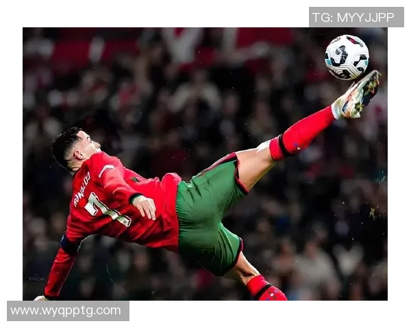 世界著名中场足球明星的辉煌成就与传奇故事探秘