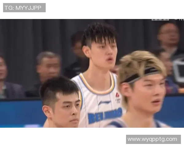 北京足球队以94分稳居大师赛积分榜首位展现强劲实力 北京足球队以94分稳居大师赛积分榜首位展现强劲实力