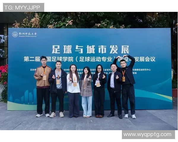 陆t足球：探索新兴战术与技术在现代足球中的应用与发展趋势